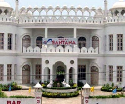 Hotel Santana